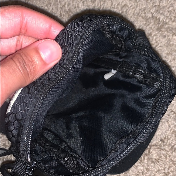 Official Shoulder Bag - Picture 4 of 4